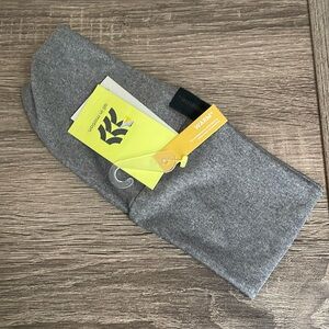 NWT all in motion headband